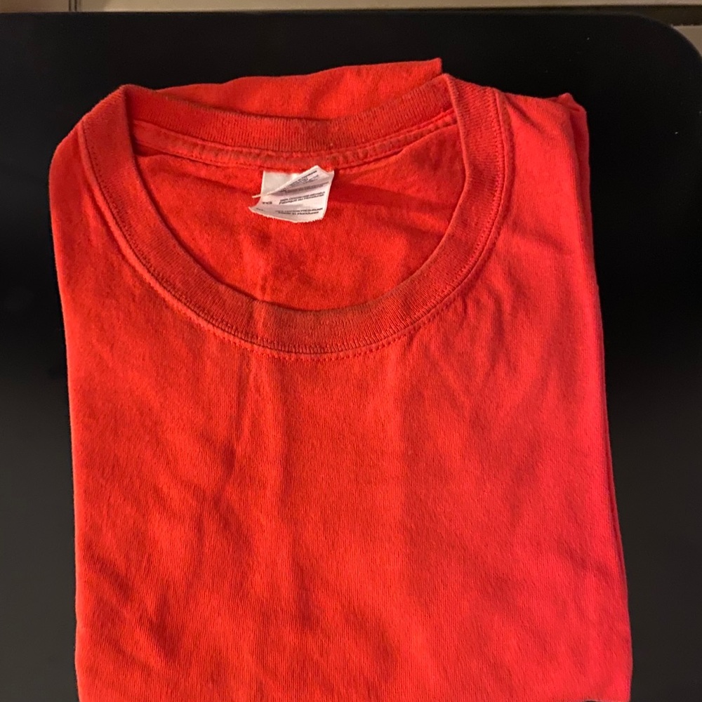 Red tshirt